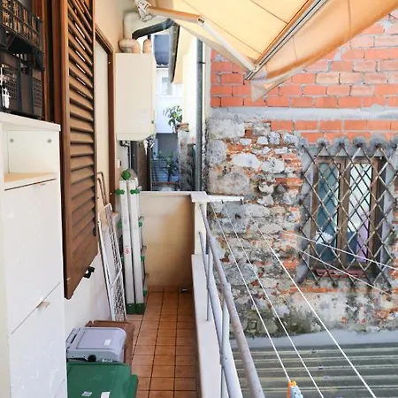 Apartment Modern Loft In The Heart Of Camaiore